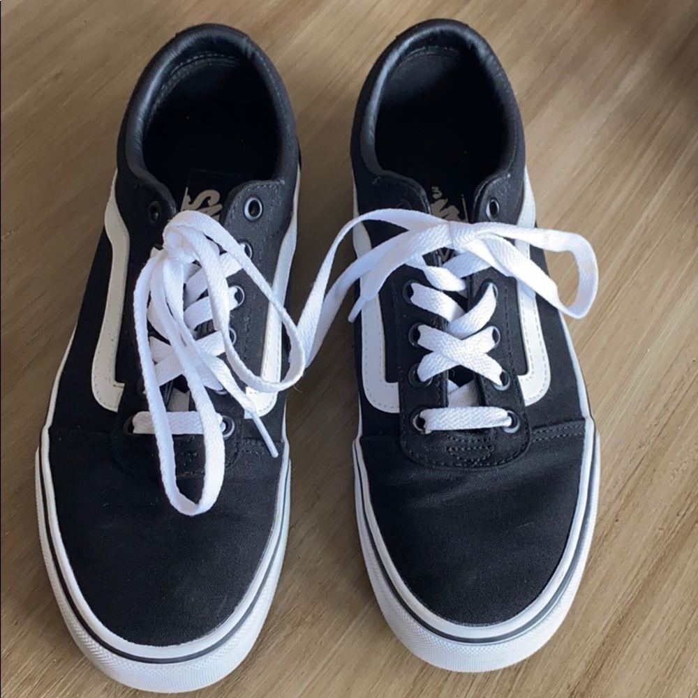 Vans🖤